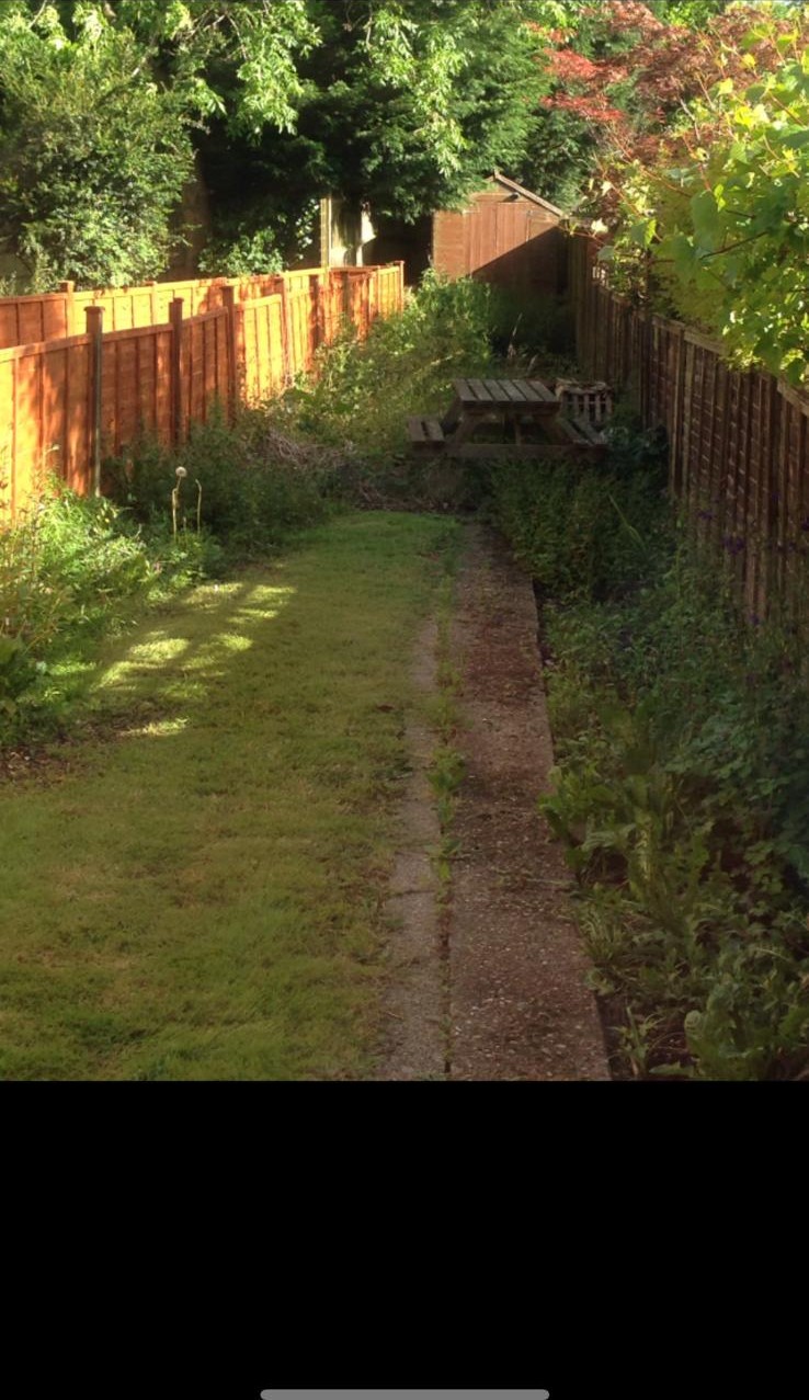 Garden path and borders — Caterham